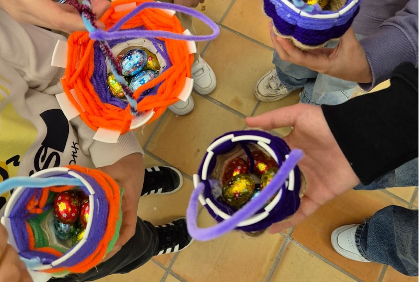 Torre Alemanna, bambini protagonisti con l’Arte dell’intreccio che ha animato Borgo Libertà